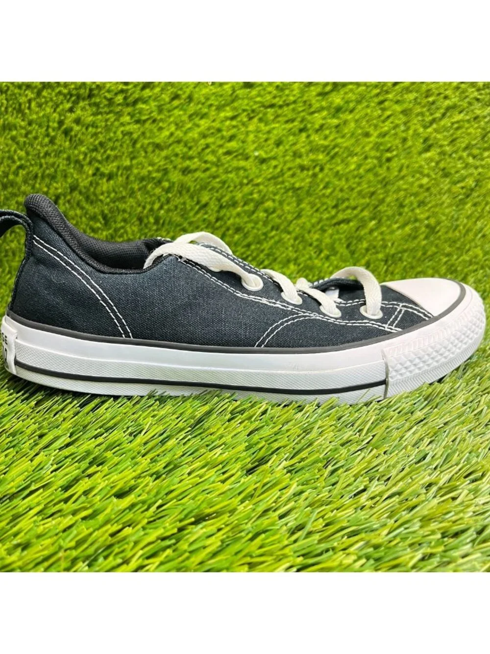 Converse Chuck Taylor All Star Low Boys Size 5Y Black Athletic Shoes Sneakers
